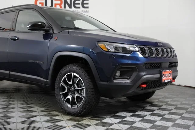 New 2026 Fathom Blue Pearl-Coat Exterior Paint Jeep Trailhawk image 26
