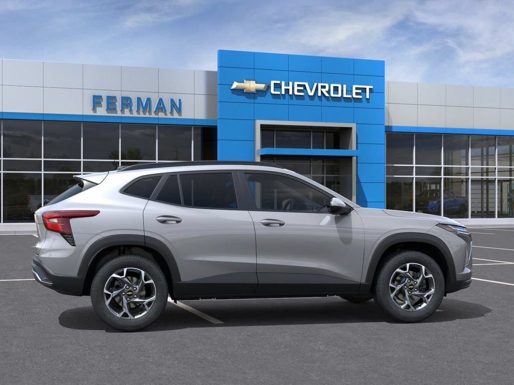 2026 Chevrolet Trax LT - Photo 6