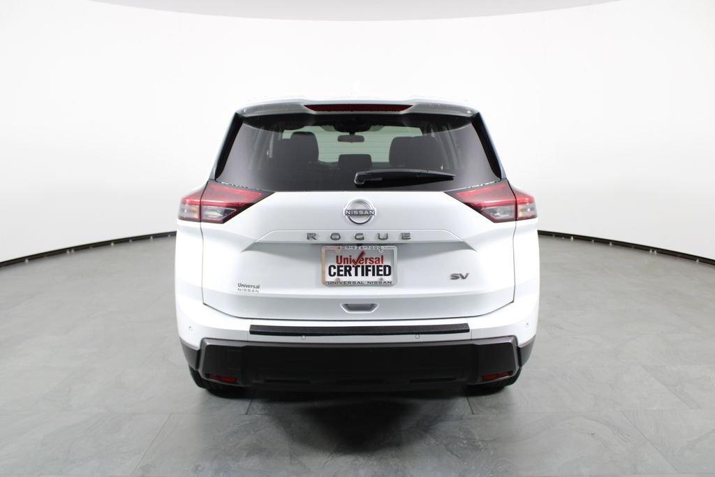 Used 2024 White Nissan SV image 10
