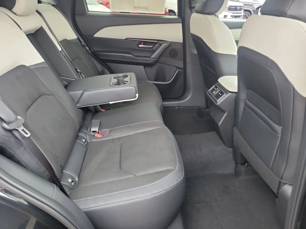 New 2026 Jet Black Mica Mazda 2.5 S Preferred AWD image 18