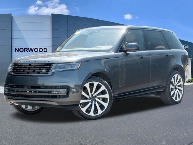 2026 Land Rover Range Rover SE