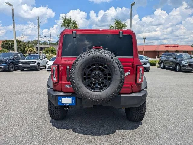 New 2026 Ruby Red Metallic Tinted Clearcoat Ford Outer Banks image 36