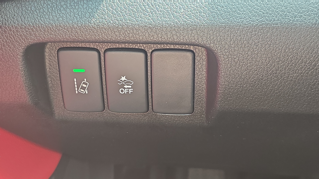 Used 2021 White Acura Premium and A-SPEC Packages image 19
