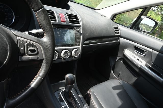 Used 2016 Beige Subaru 2.0i Limited image 8