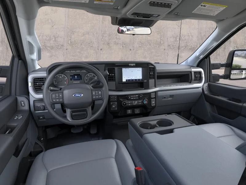 2025 Ford F-600 Super Duty Chassis Cab XL - Photo 41
