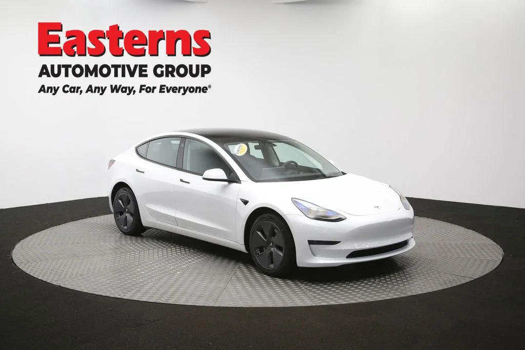 Used 2023 White Tesla Base image 45