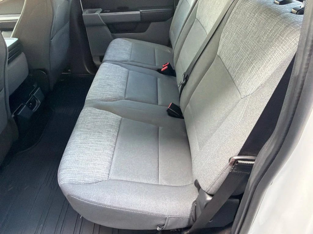 Used 2022 Oxford White Ford XLT image 11
