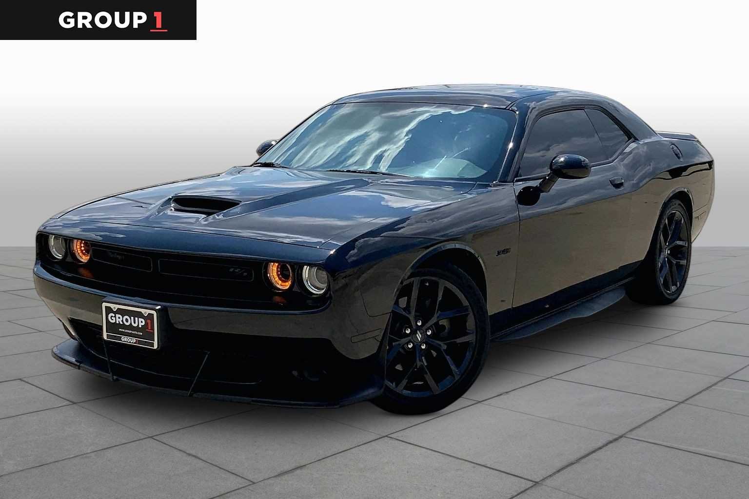 2023 Dodge Challenger R/T's photo