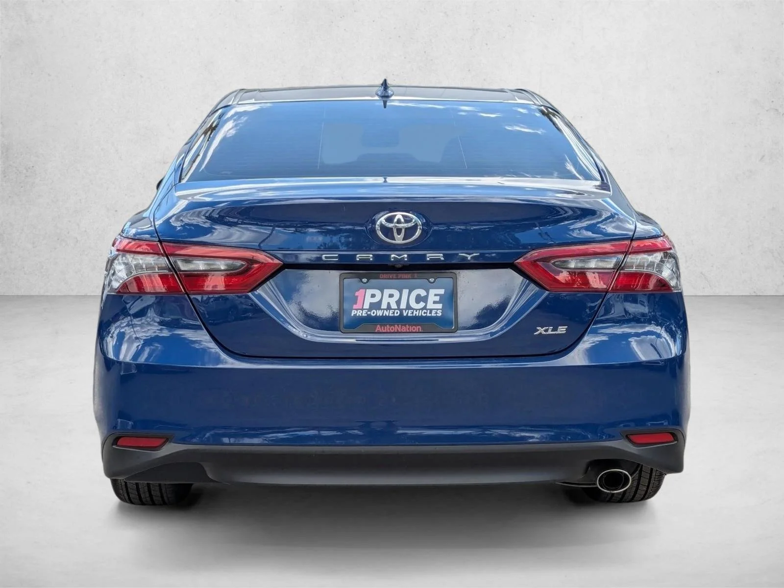 Used 2024 Reservoir Blue Toyota XLE image 7