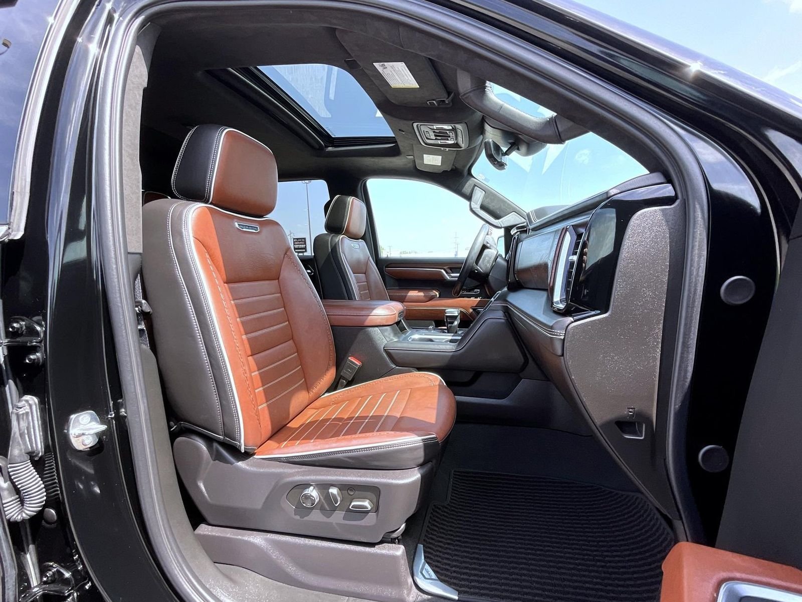 Used 2024 Black GMC Denali Ultimate image 15