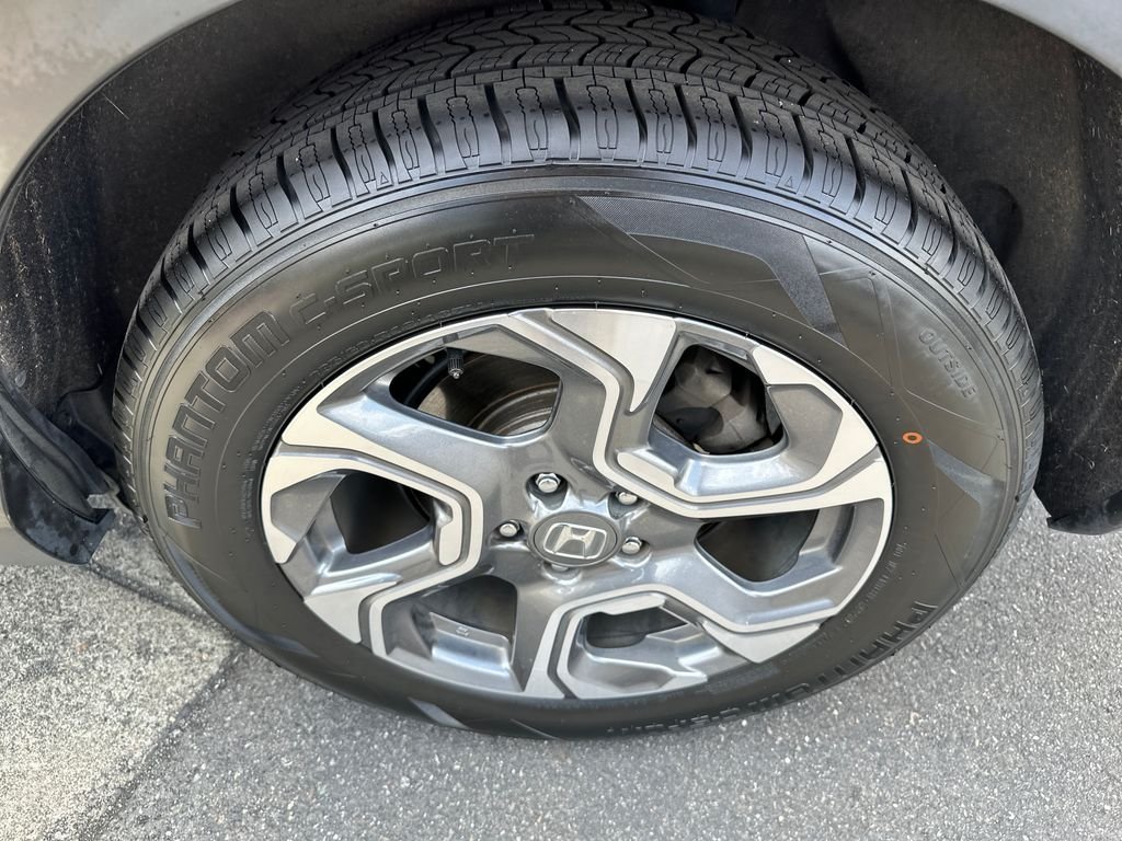 Used 2017 Molten Lava Pearl Honda EX image 27