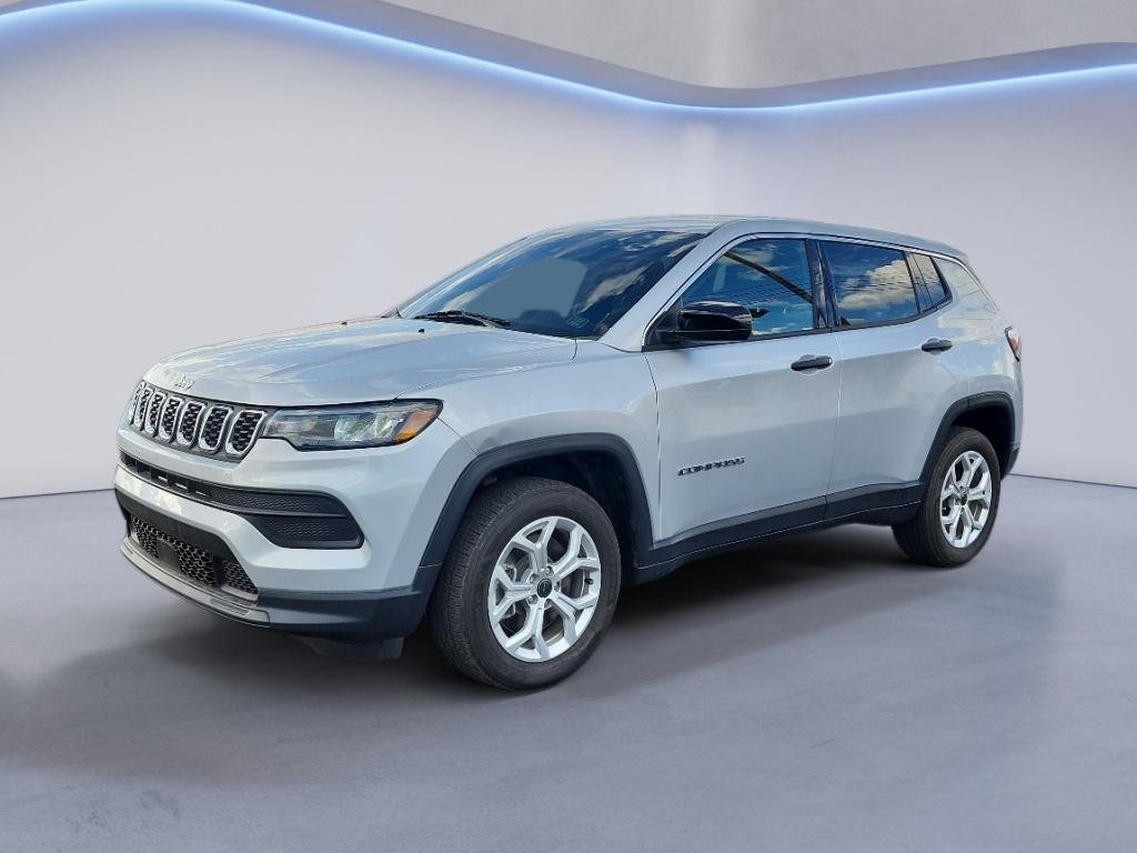 Used 2025 Silver Zynith Metallic Clearcoat Jeep Sport image 1