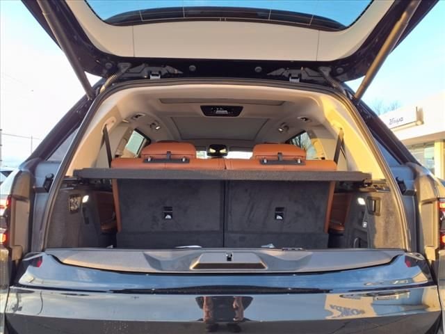 2025 BMW X7 40i - Photo 13