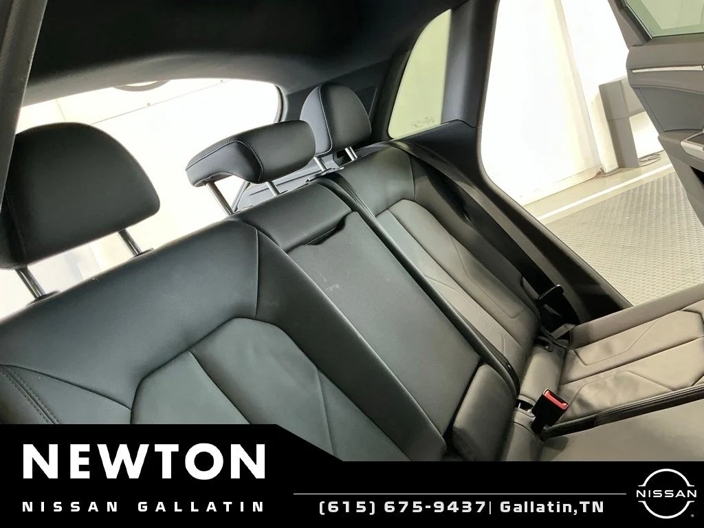 Used 2025 Arkona White Audi Premium image 20