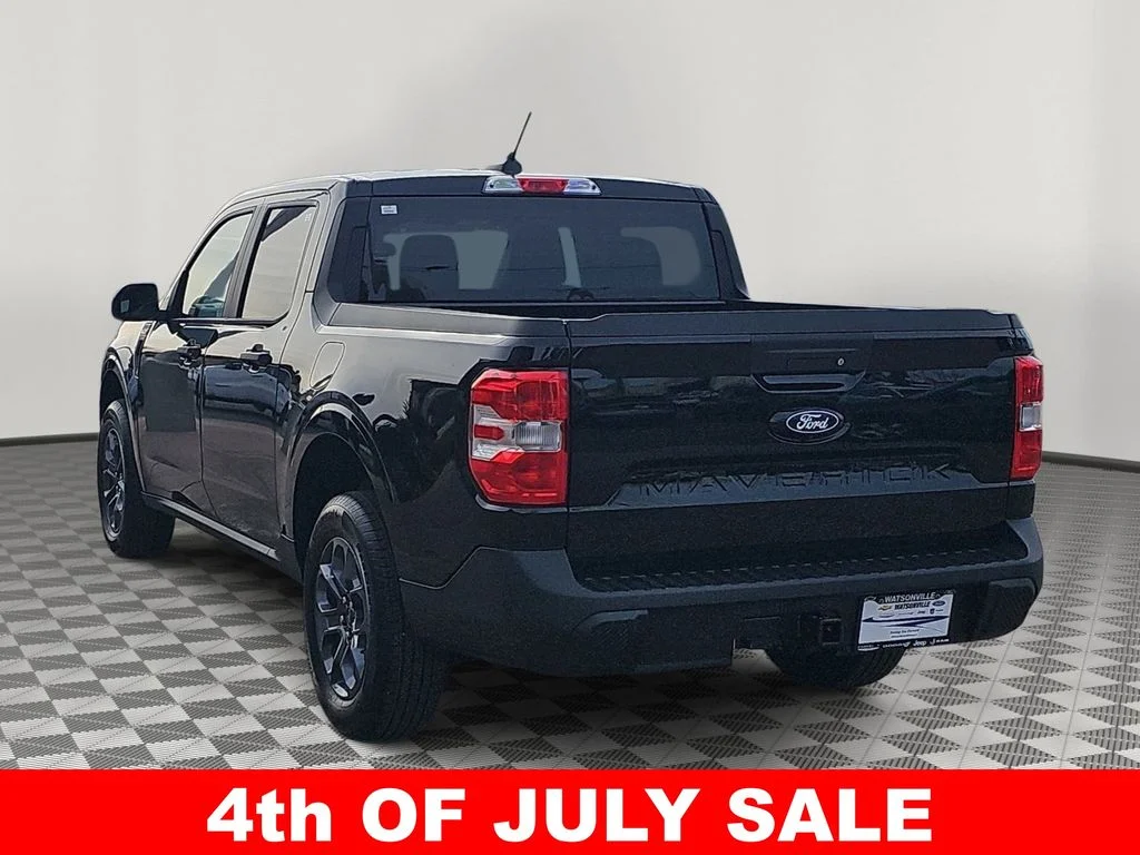 New 2026 Shadow Black Ford XLT image 5