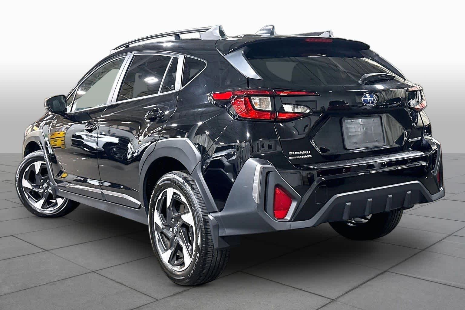 Used 2024 Crystal Black Silica Subaru Limited image 12