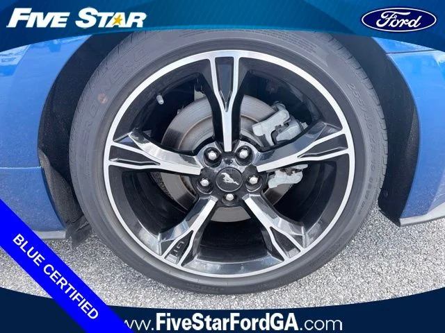 Used 2017 Lightning Blue Metallic Ford GT Premium image 9