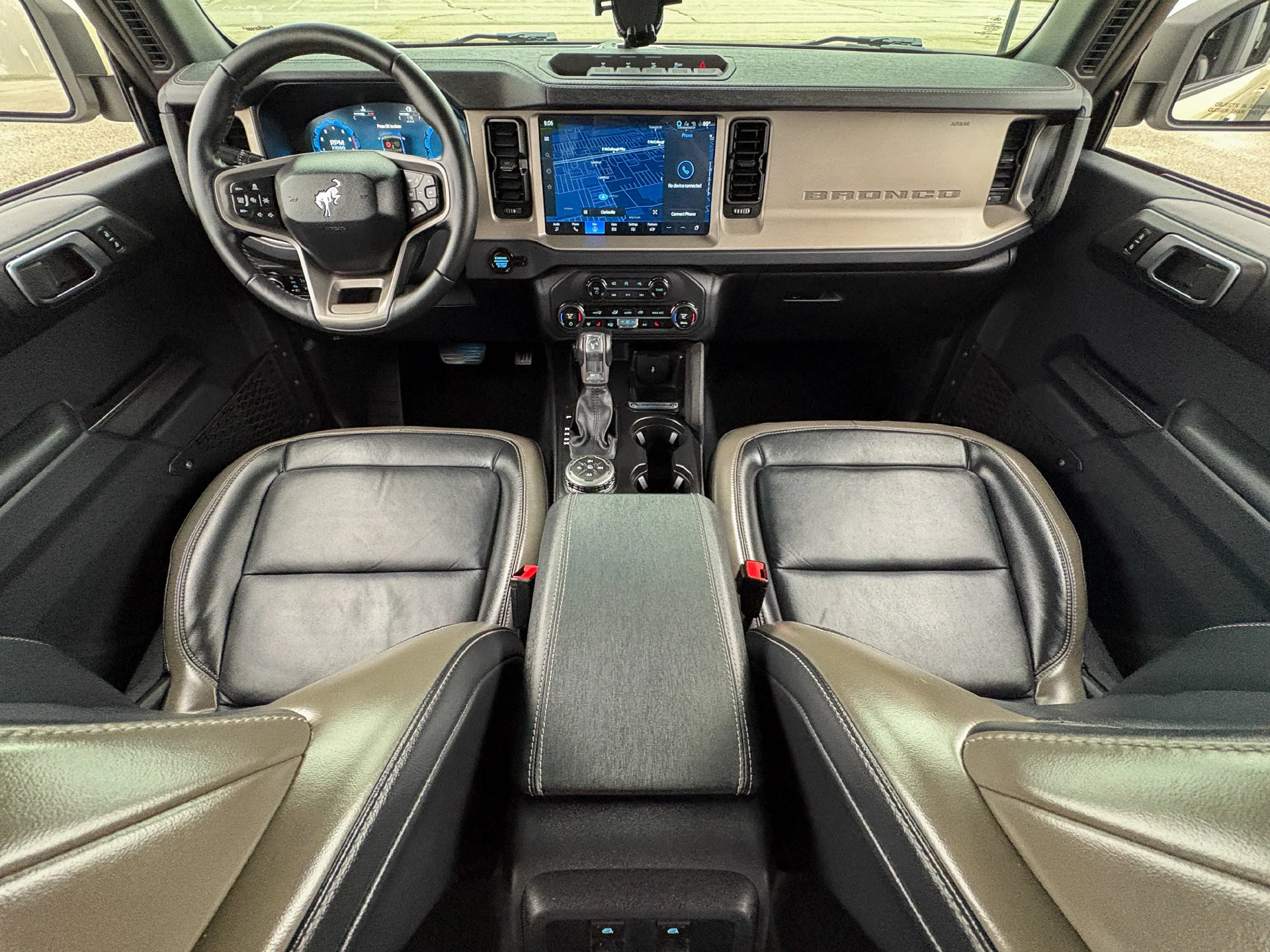 Used 2025 Beige Ford Outer Banks image 27