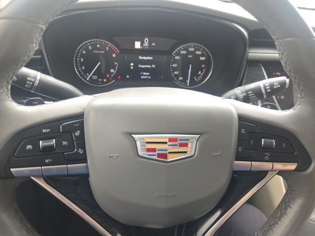 Used 2021  Cadillac Premium Luxury image 10