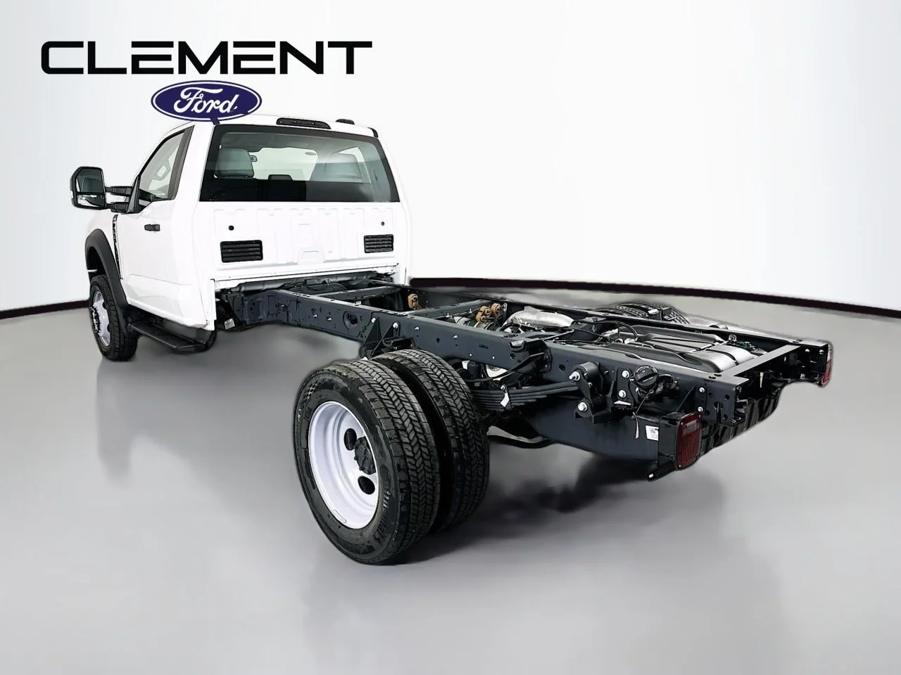 New 2026 Oxford White Ford F-550® XL image 8