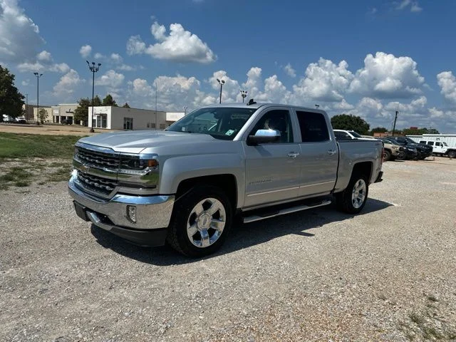 Used 2016 Silver Chevrolet LTZ image 5
