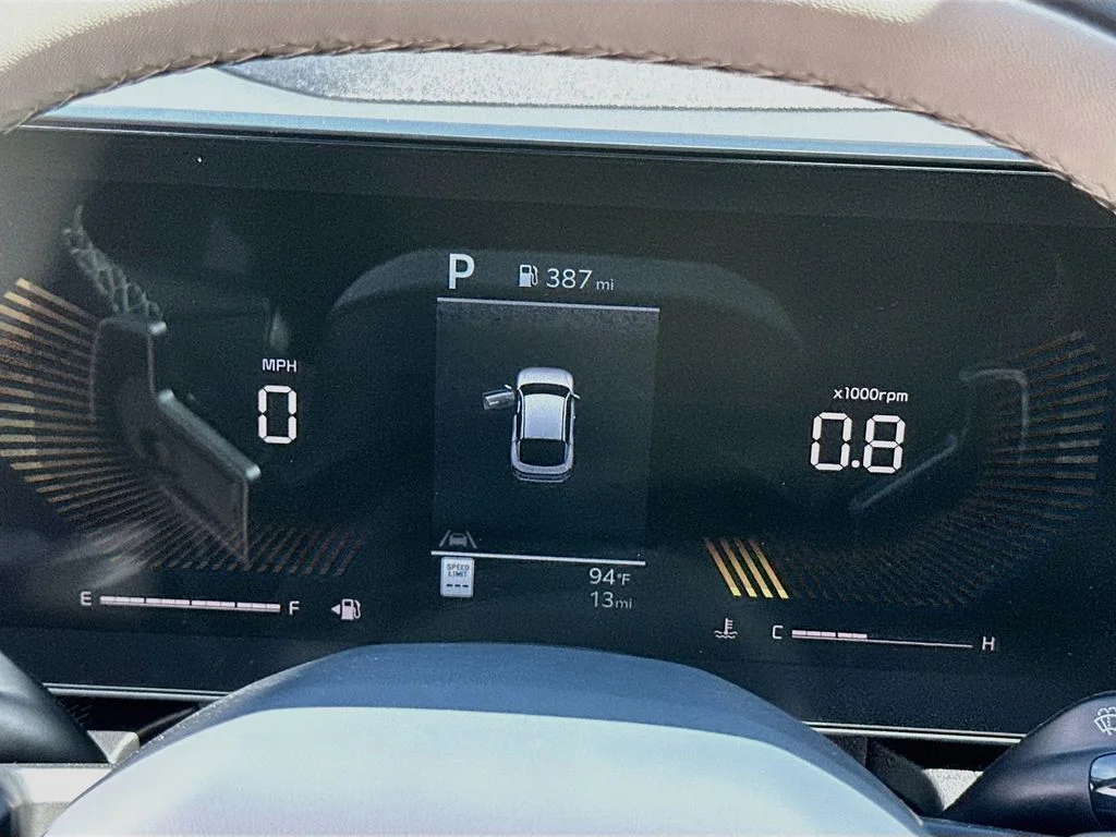 New 2026 Snow White Pearl Kia GT-Line image 12