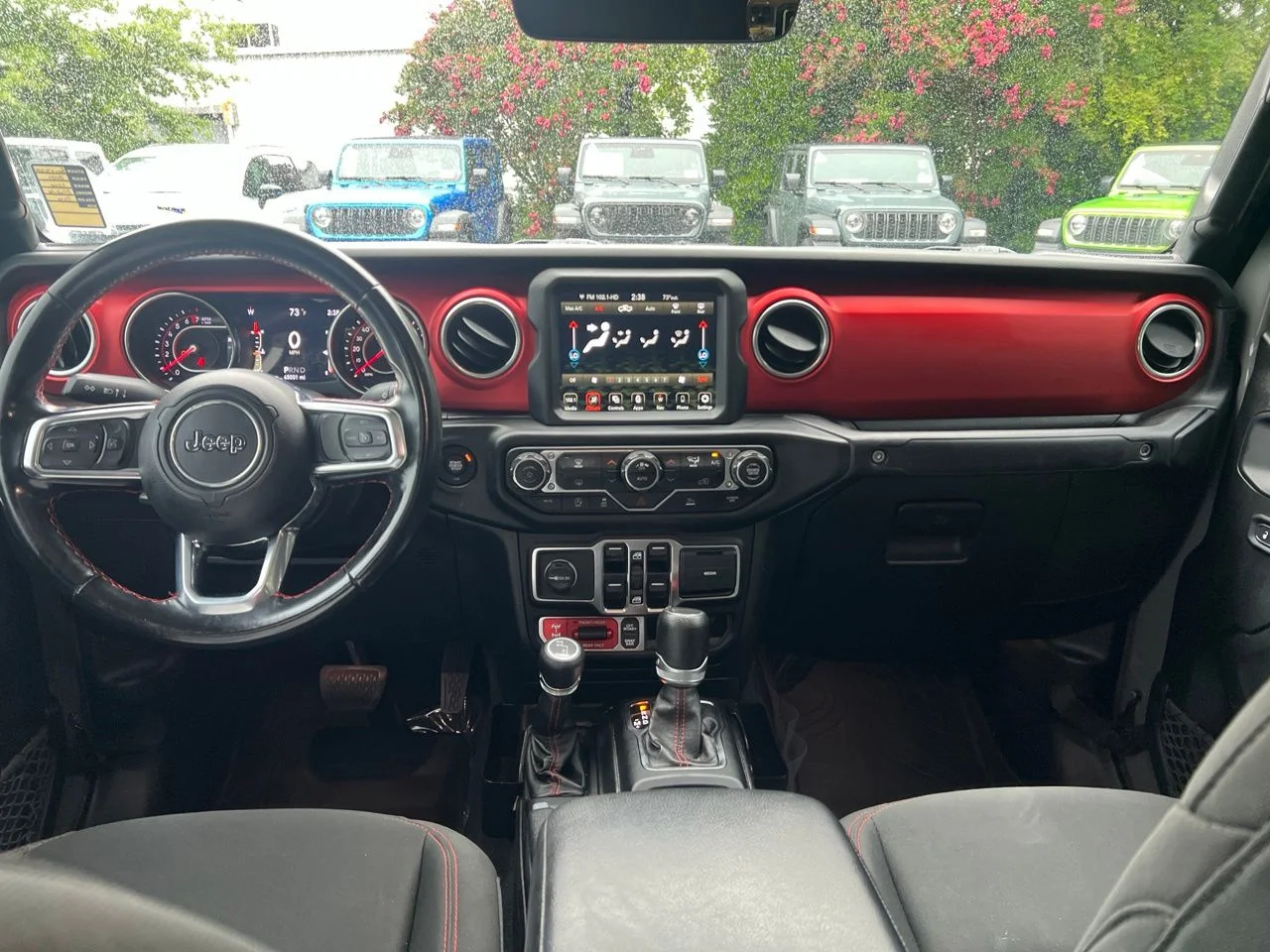 Used 2021 Gray Jeep Rubicon image 25