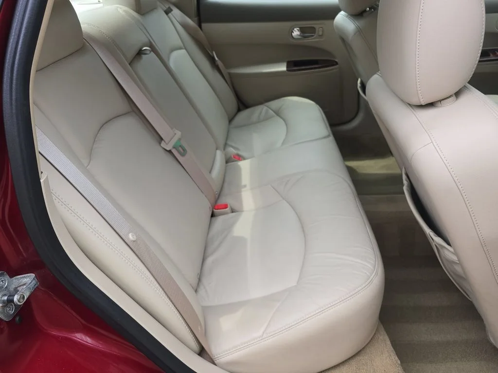 Used 2007 Red Buick CXL image 37