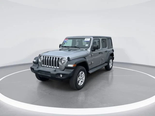 Used 2020 Silver Jeep Unlimited Sport S image 3
