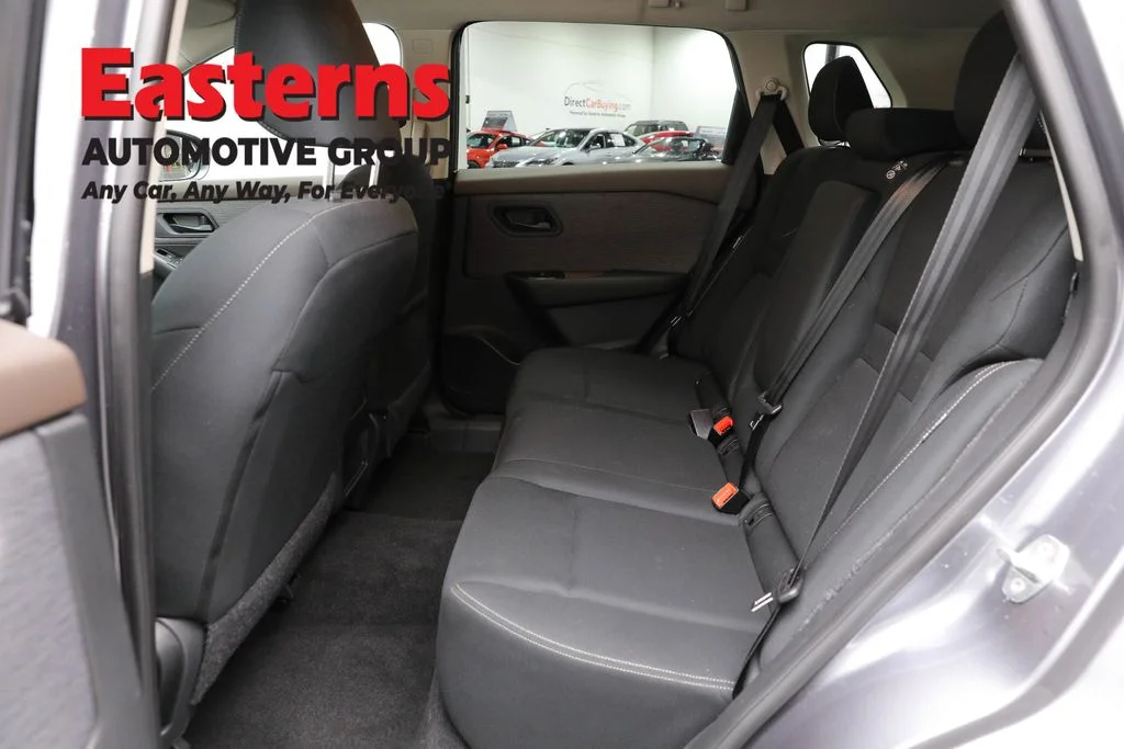 Used 2023 Gray Nissan S image 21