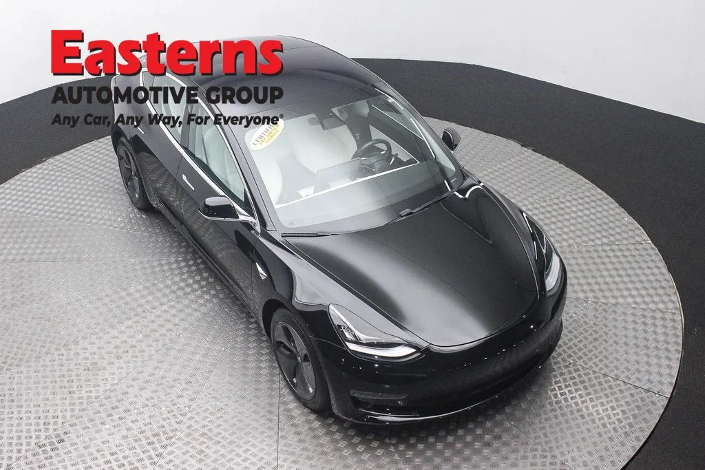 Used 2018 Black Tesla Long Range image 3