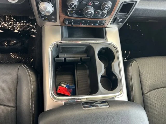 Used 2018 Granite Crystal Metallic Clearcoat Ram Laramie image 37