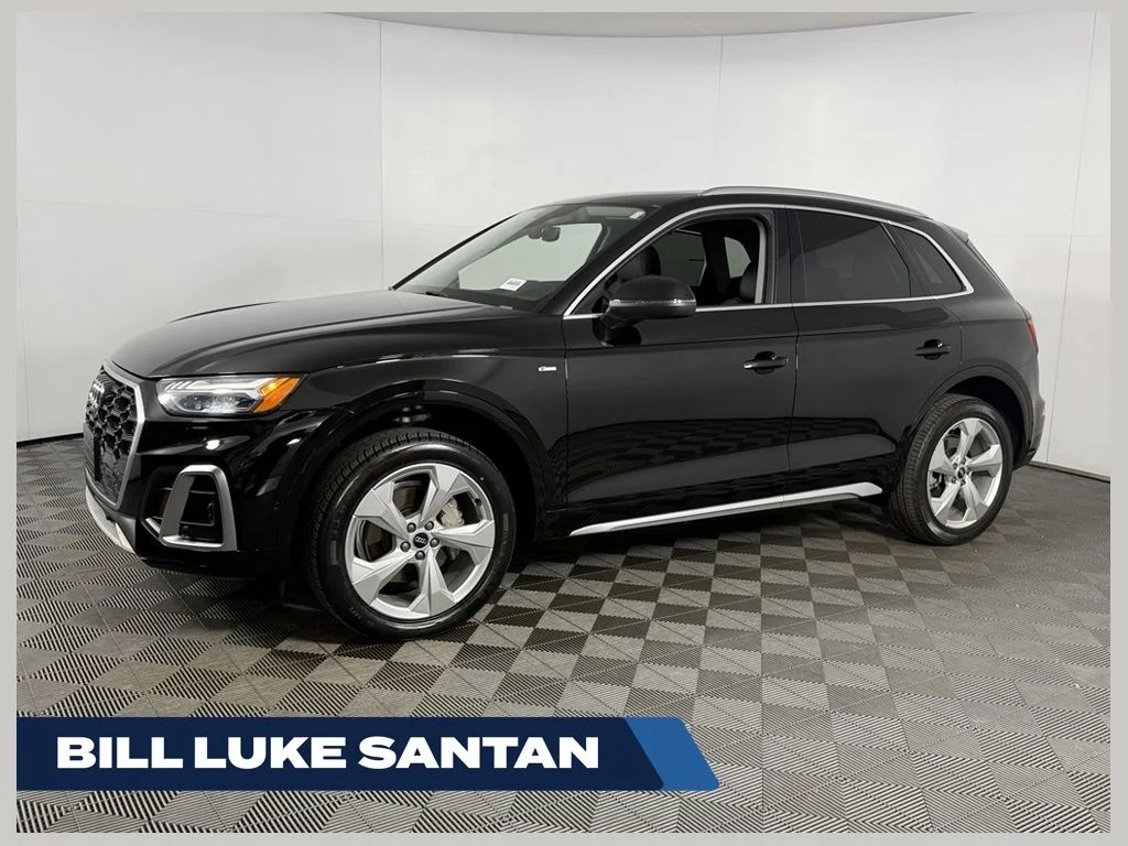2023 Audi Q5 45 Prestige's photo