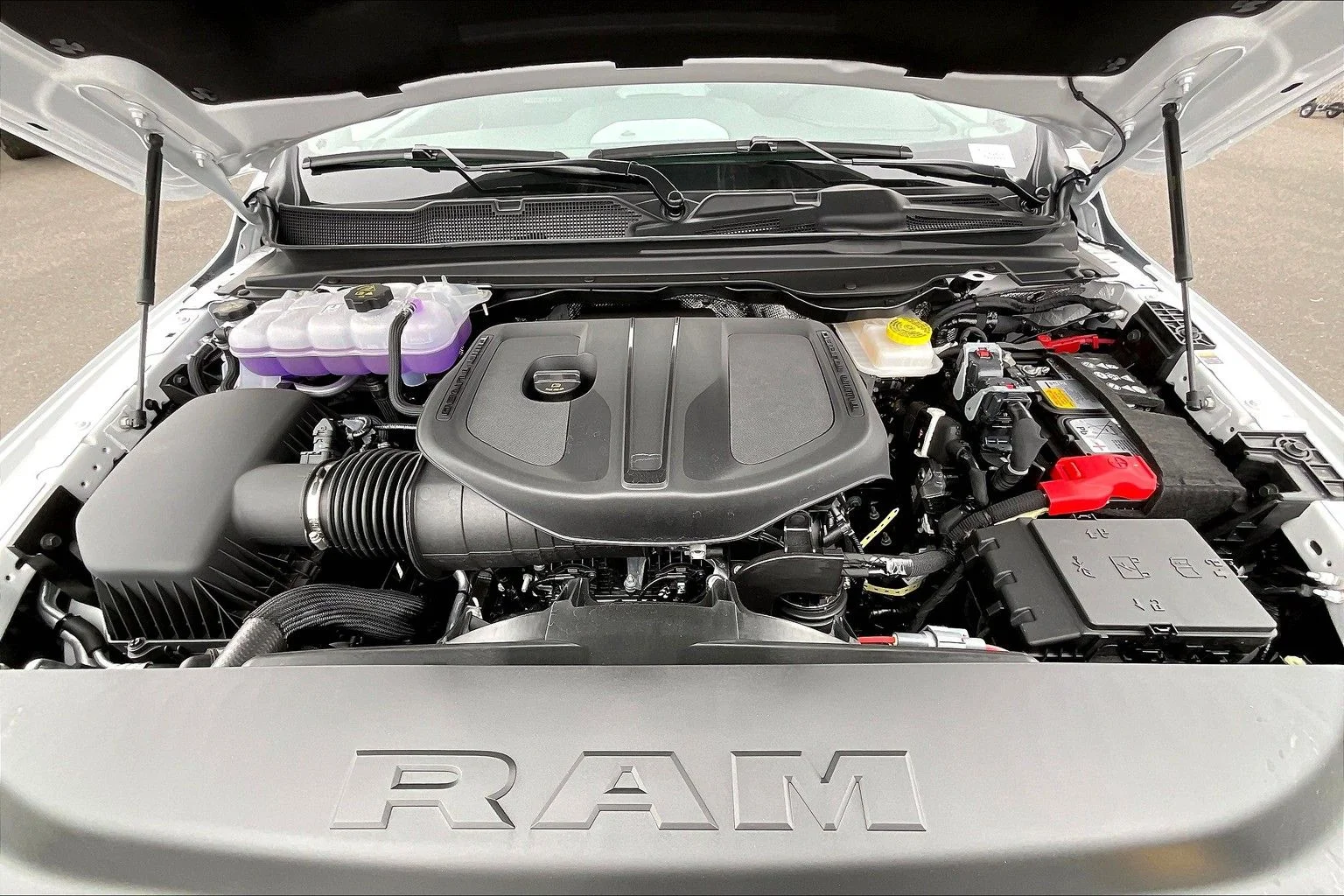 2026 RAM 1500 Laramie - Photo 11