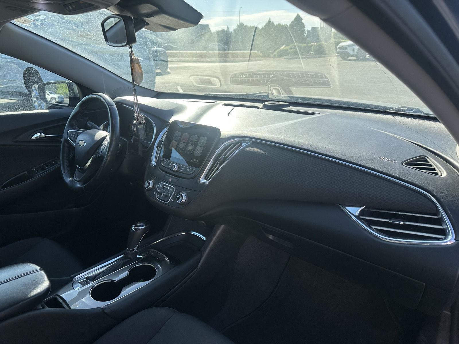 Used 2017 NIGHTFALL GRAY METALLIC Chevrolet Hybrid image 19