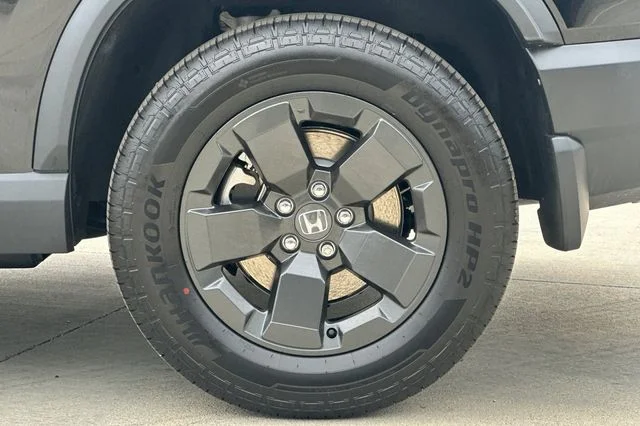 New 2026 Crystal Black Pearl Honda RTL image 32