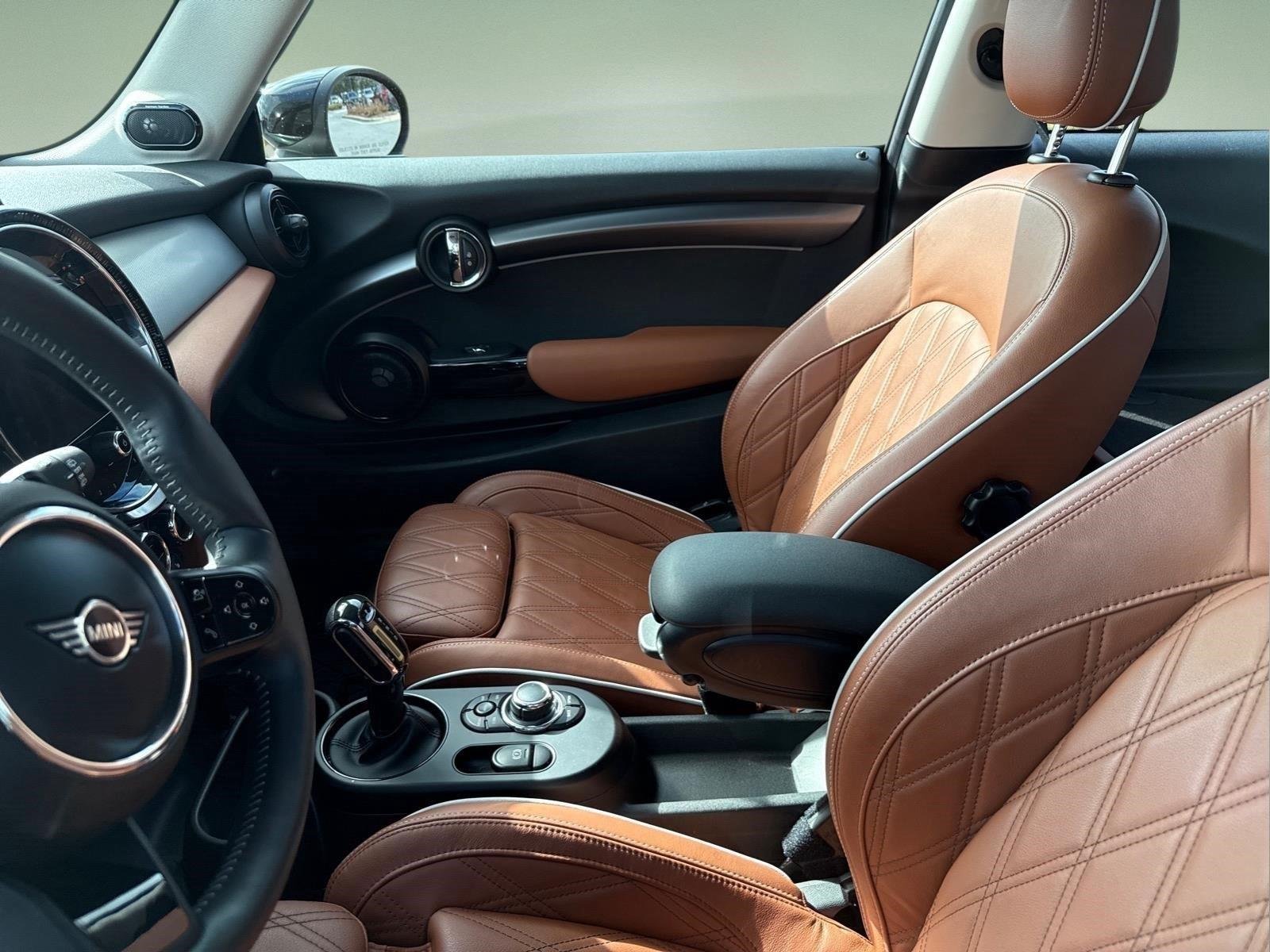 Used 2023 British Racing Green IV Metallic MINI Cooper SE image 6