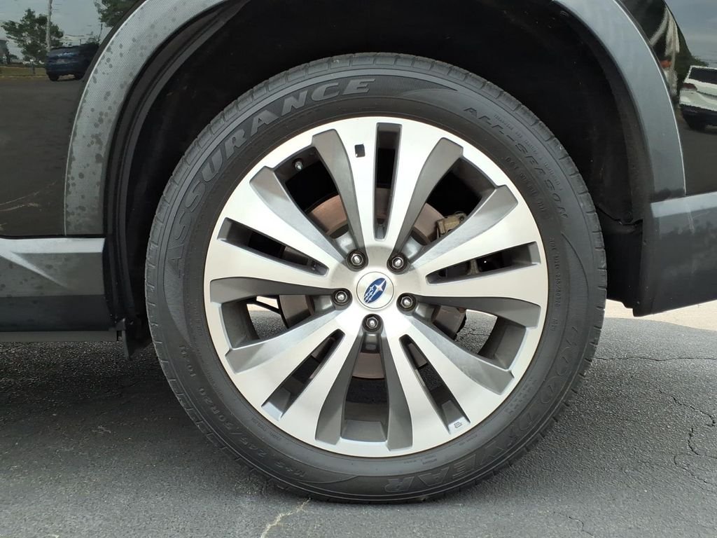 Used 2019 Crystal Black Silica Subaru Limited image 23