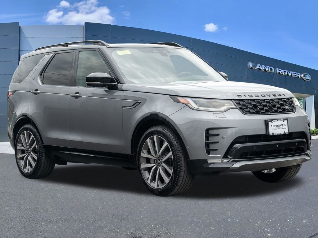 Used 2025 Gray Land Rover Dynamic SE image 3