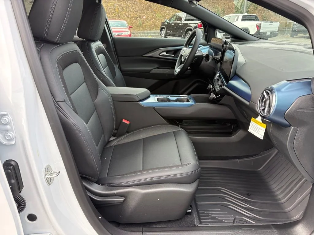 2026 Chevrolet Equinox EV 2LT - Photo 27