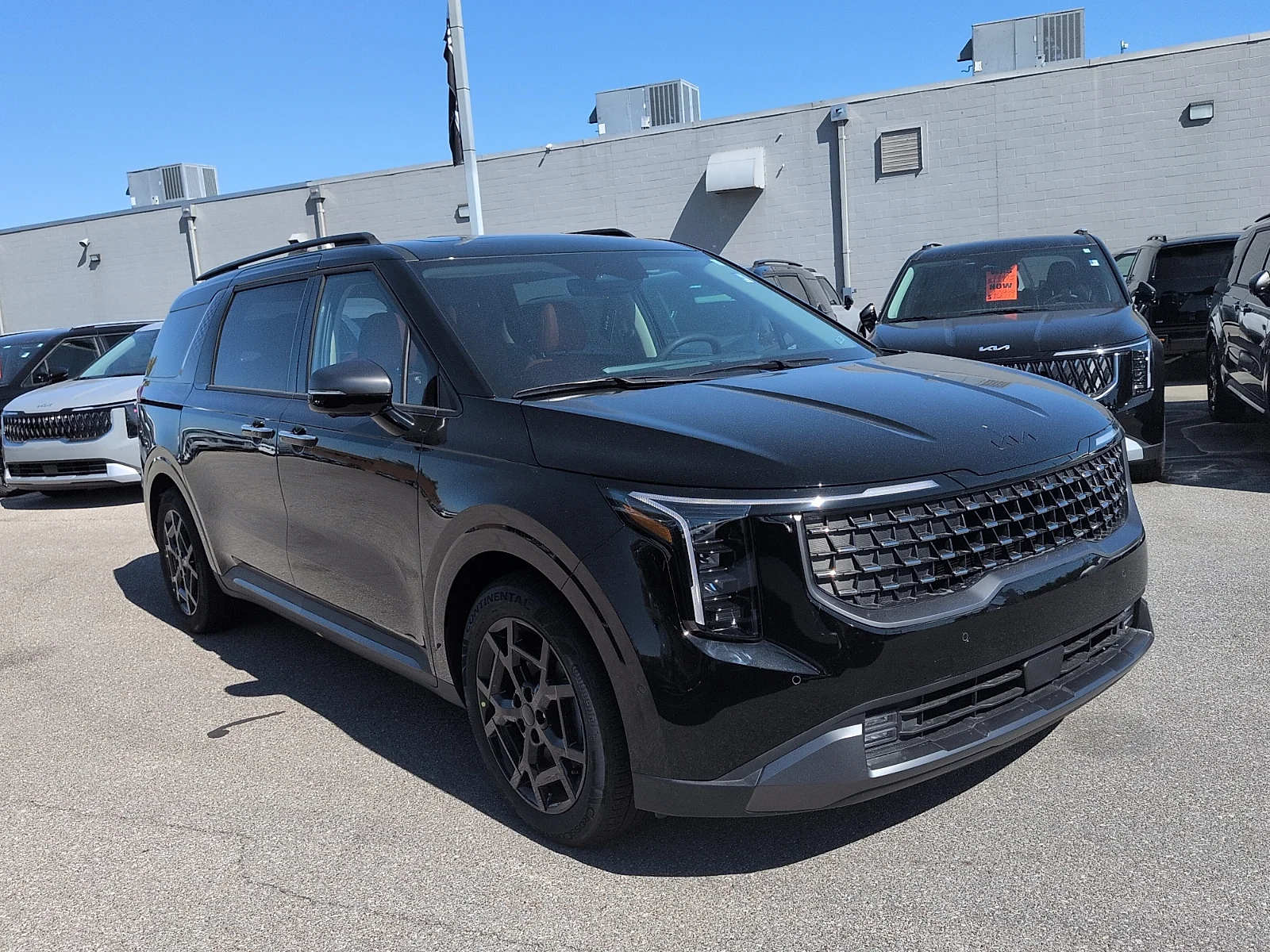 2027 Kia Carnival SX