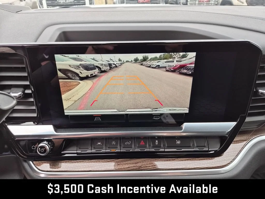 New 2026 Summit White GMC Elevation image 31