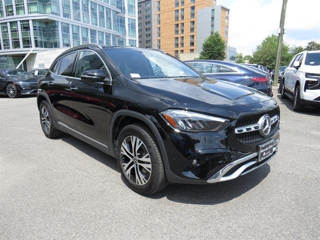 Used 2026 Night Black Mercedes-Benz GLA 250 4MATIC® image 5