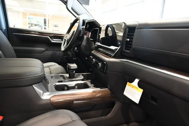 2026 Chevrolet Silverado 1500 LT Trail Boss - Photo 14