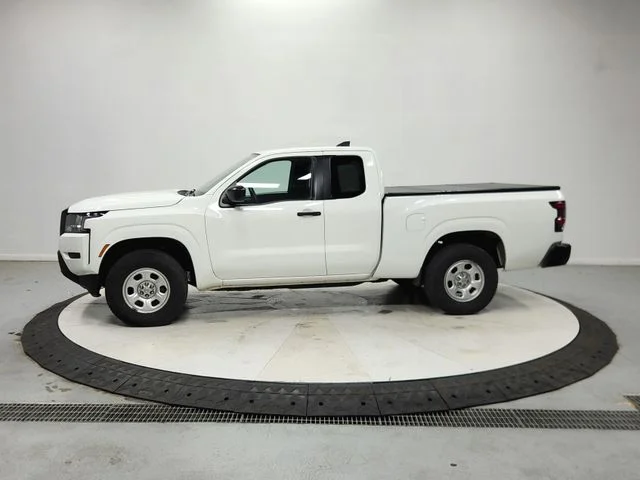 Used 2024 White Nissan S image 5