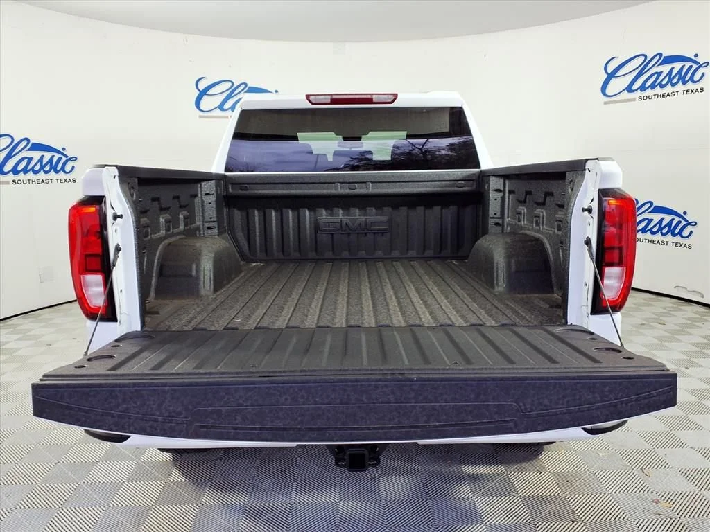 New 2026 Summit White GMC Elevation image 12