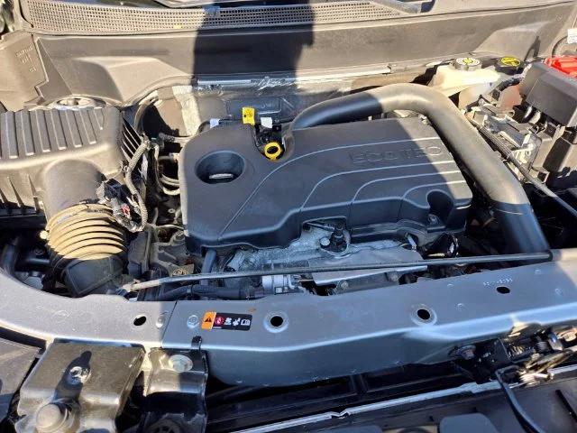 Used 2025 Sterling Gray Metallic Chevrolet LT image 22