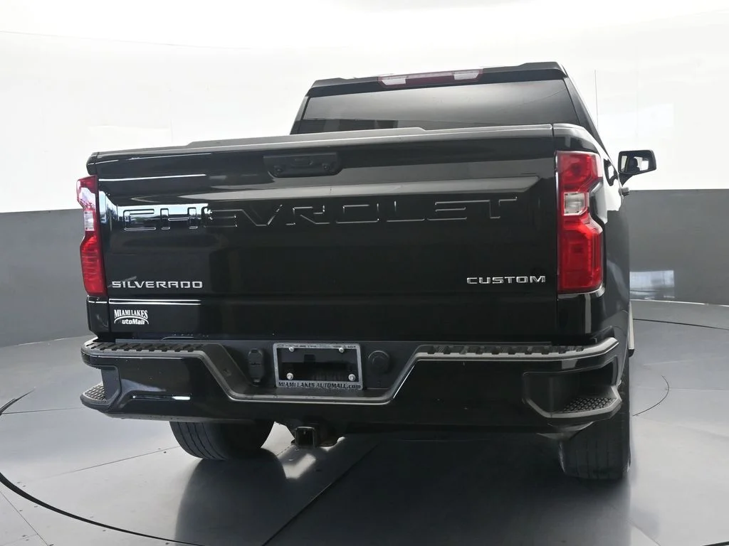 Used 2024 Black Chevrolet Custom image 5