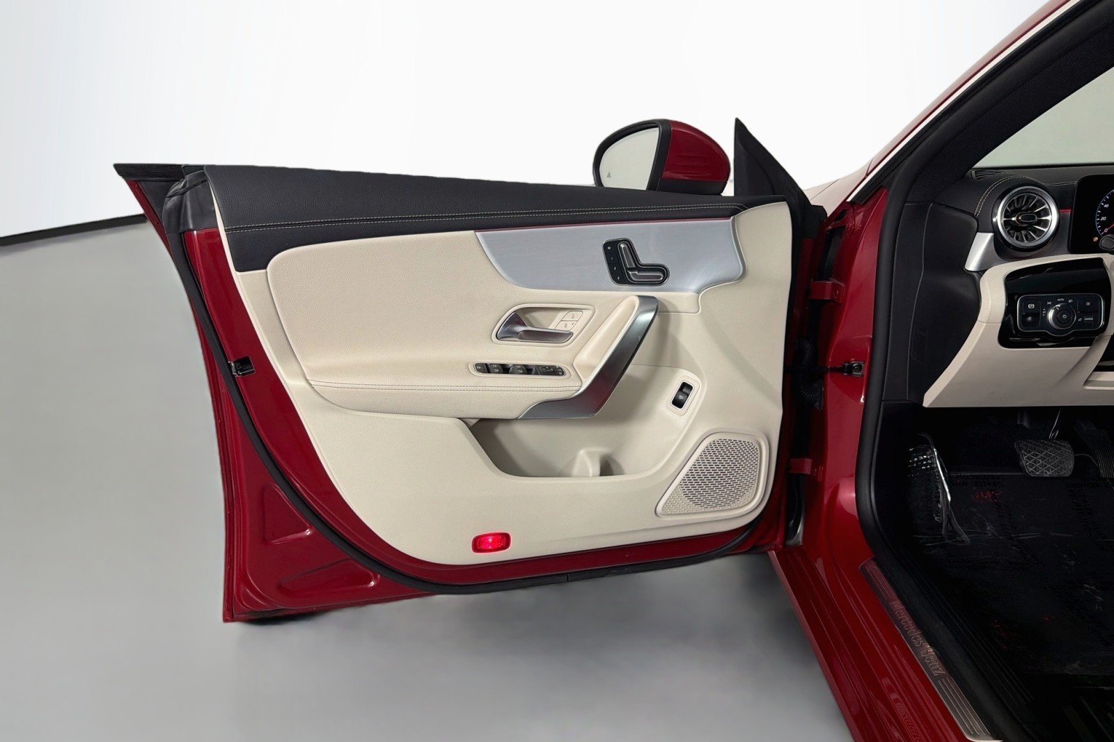 Certified Used 2023 MANUFAKTUR Patagonia Red Metallic Mercedes-Benz 250 image 24
