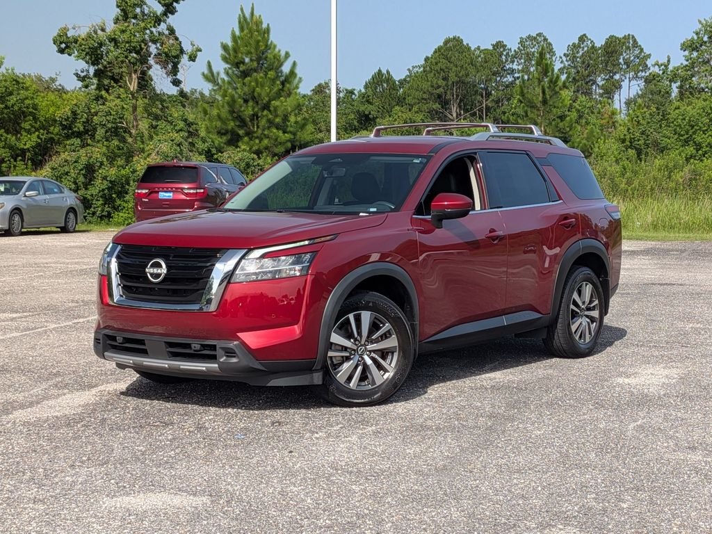 Used 2024 Red Nissan SL image 1